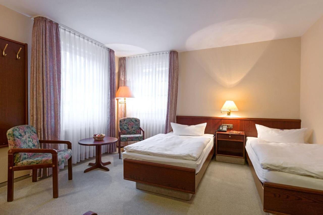 Hotel Altdeutsche Weinstuben Freyburg Dış mekan fotoğraf
